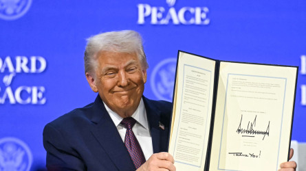 Трамптың «Бейбітшілік кеңесіне» тек 2 ел 1 миллиард доллар төлеген