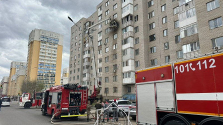 В Астане произошёл пожар в десятиэтажном жилом доме
