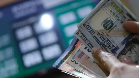 Доллар, еуро, рубль: бүгінгі нарықтағы нақты бағалар