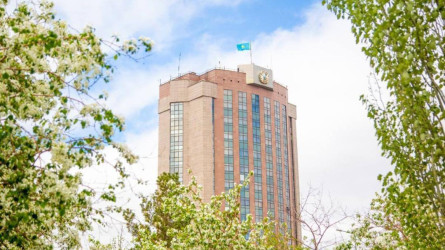В Казахстане массово приостановили обучение в автошколах из-за нарушений