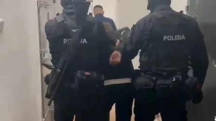 Атырауда полицейлерге шабуыл жасаған барлық күдікті ұсталды