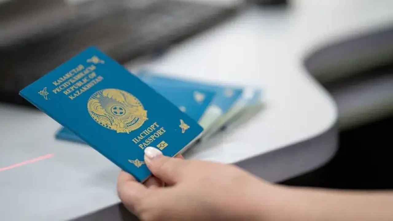 В Астане иностранец лишился денег, пытаясь оформить гражданство Казахстана