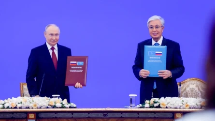 Казахстан и Россия подписали ряд стратегических соглашений