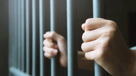 23-летняя девушка умерла в ИВС Шымкента после заявления о попытке изнасилования