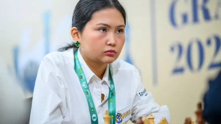 Бибисара Асаубаева победила чемпионку мира из Китая