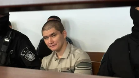 В Атырау начался суд по делу об убийстве семьи: обвиняемый пытался скрыть следы преступления
