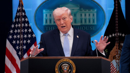 Трамп: Иран ядролық қарудан толықтай бас тартуға келісті