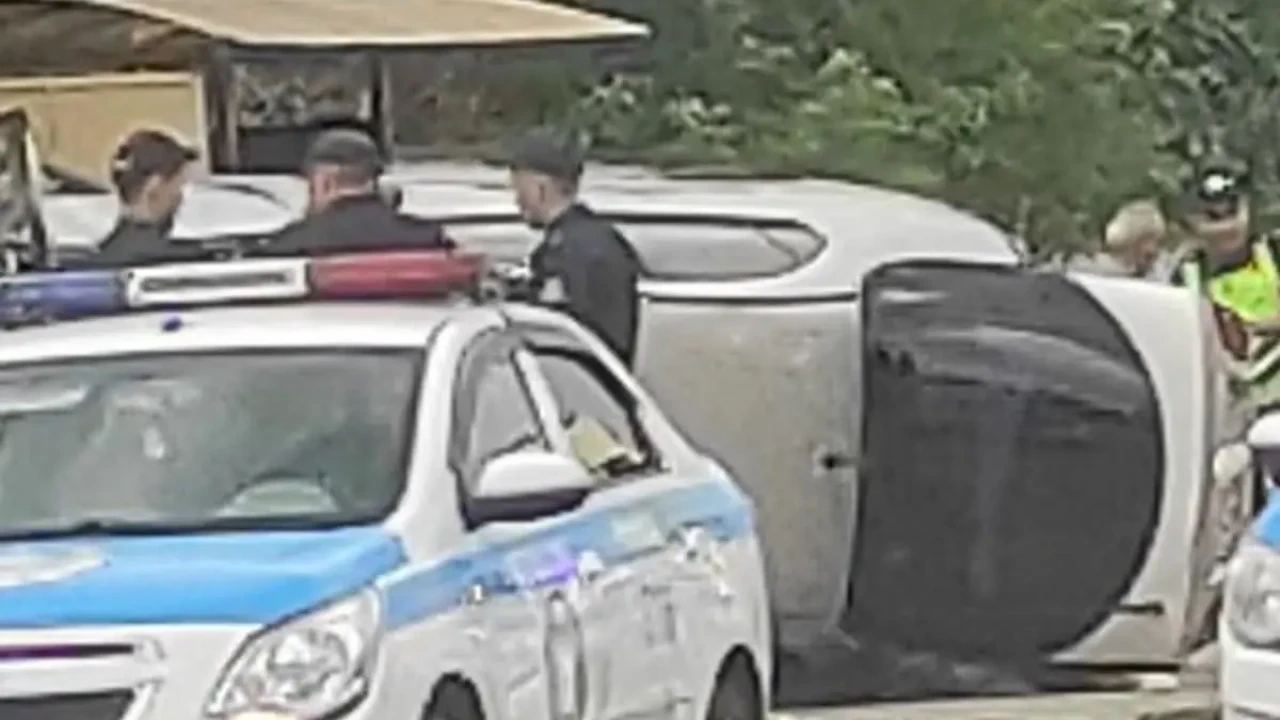 Павлодарда көлік қарсы жолаққа шығып, екі адамды қағып өлтірді (ВИДЕО)