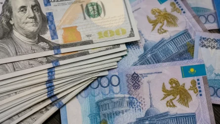 Курсы валют в обменниках Казахстана на 25 июня: сколько стоят доллар, евро и рубль