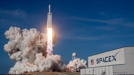 Сарапшылар күмәндануда: SpaceX акцияларының бағасы рекорд жаңартуы мүмкін