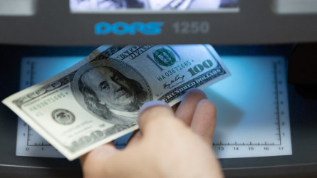 2 маусымдағы валюта бағамы: доллар 493 теңгеге дейін қымбаттады