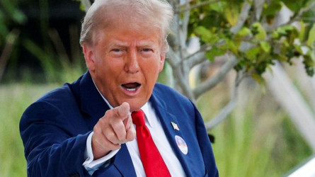 «Енді достасқым келмейді»: Трамп Мелонимен арадағы жанжалды ушықтырды