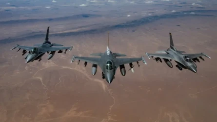 США начали новую серию мощных авиаударов по Ирану