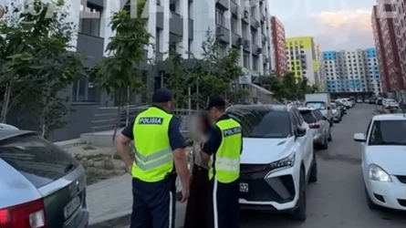 Алматыда бейтаныс ер адамның үйінде болған қыз полицияға арыз жазды