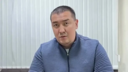 Суд вынес приговор блогеру Адилетхану Молдахану