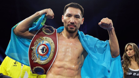 Жәнібек Әлімханұлы WBO чемпиондық белбеуінен ресми түрде бас тартты
