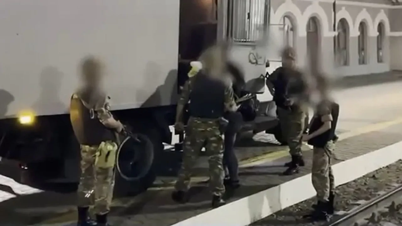 В Россию экстрадирована казахстанка, скрывавшаяся от отбывания наказания