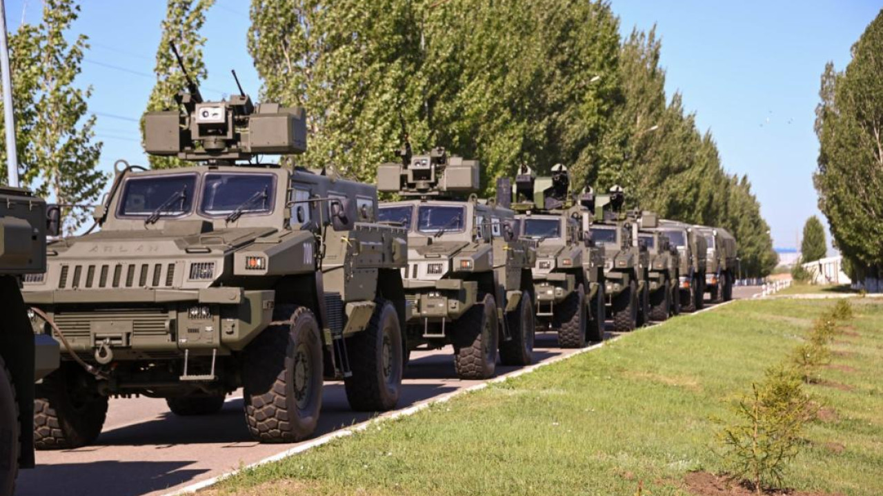 Боеготовность столичной воинской части проверили в ходе инспекции