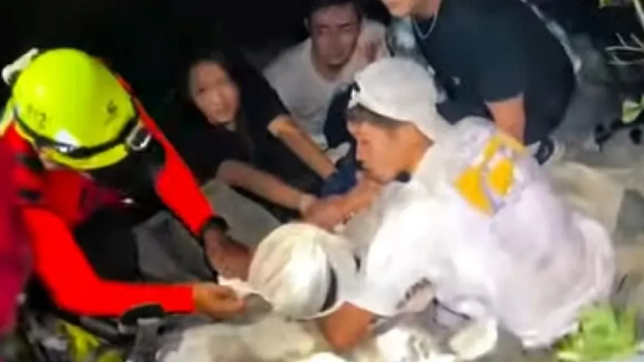 Алматы облысында ер адам жартастан құлап, басын тасқа ұрды