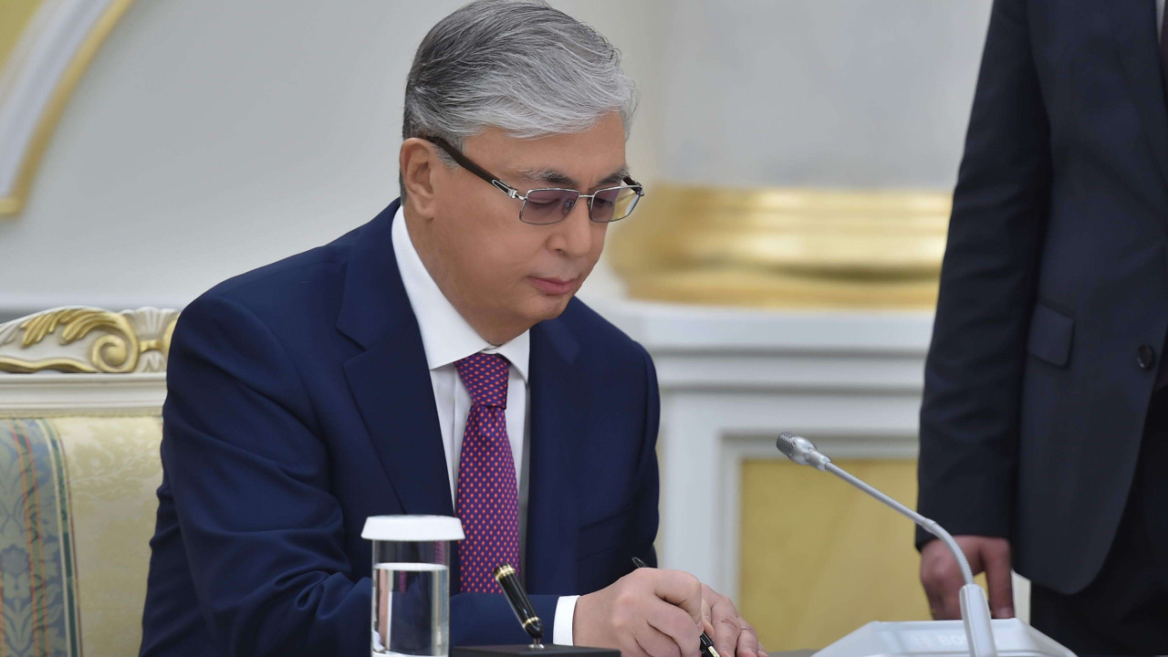 Токаев: провокаторы в соцсетях намеренно разжигают межнациональную рознь