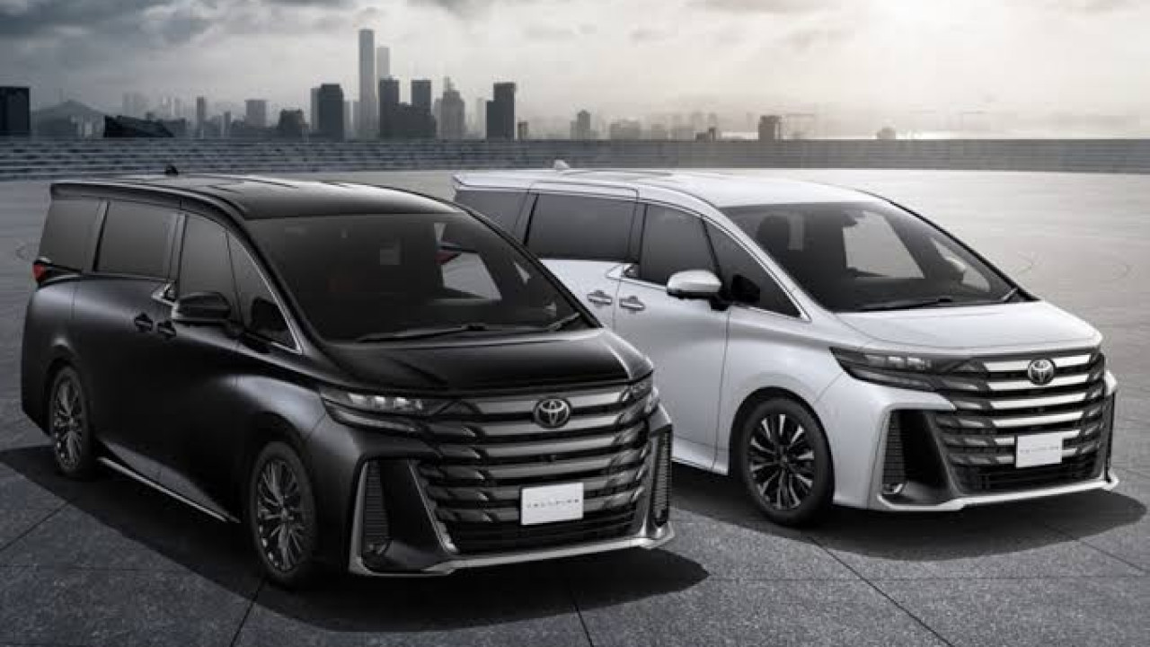 Бектенов поручил запретить использование Toyota Alphard для перевозки пассажиров
