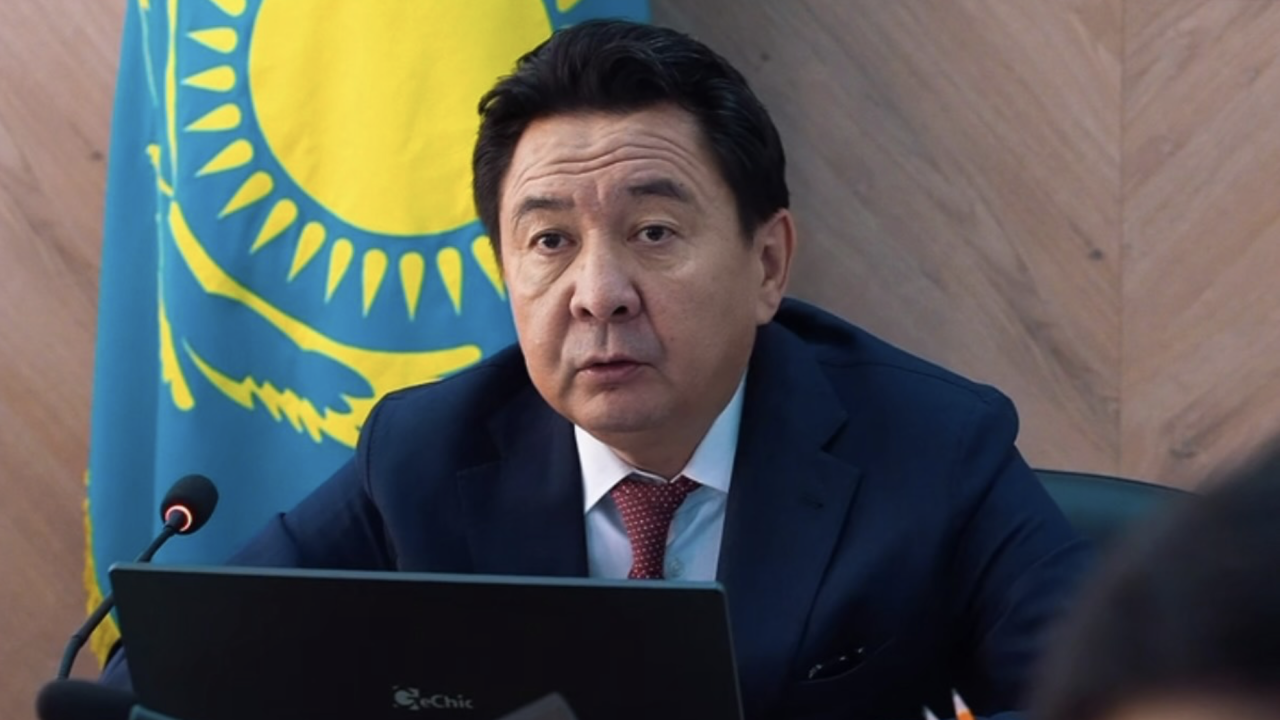 Шәкір Кейкин Атырау әкімі қызметінен кеткеннен кейін халыққа үндеу жасады