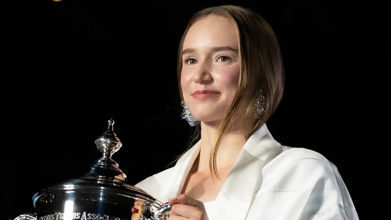 Елена Рыбакина сохранила лидерство в рейтинге WTA