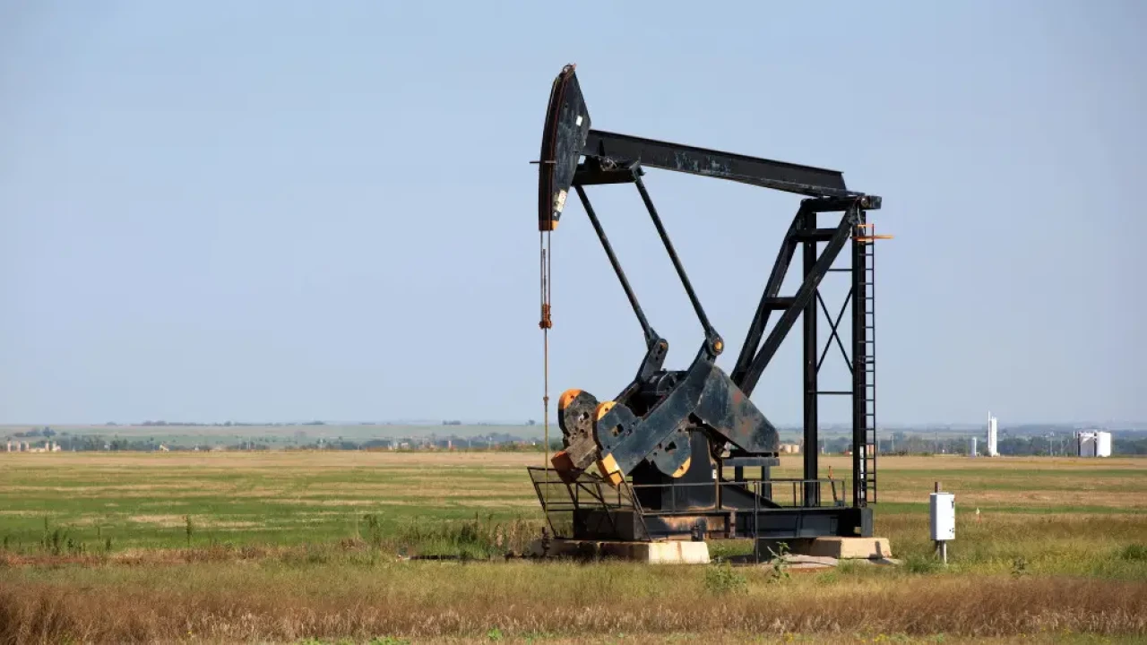 Казахстан выставит на аукцион 56 нефтегазовых участков: основные условия