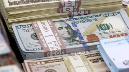 Доллар 450 теңгеге жетпеді: Астана, Алматы және Шымкенттегі валюта бағамы