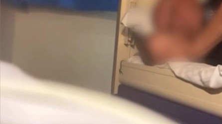 Пойыздағы жанжал: 69 жастағы ер адам студент қыздың шағымынан кейін ұсталды